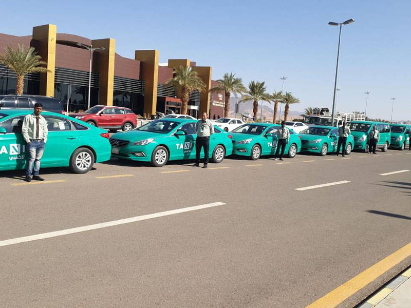 شاهد سيارات الأجرة السعودية بشكلها الجديد